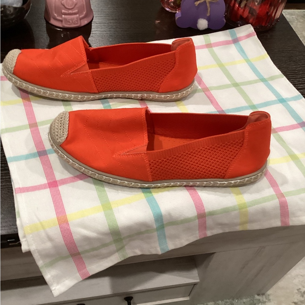 NWOT - Orange Espadrille - Cute Shoes - Never Worn - Sz 11!!! - Picture 4 of 12